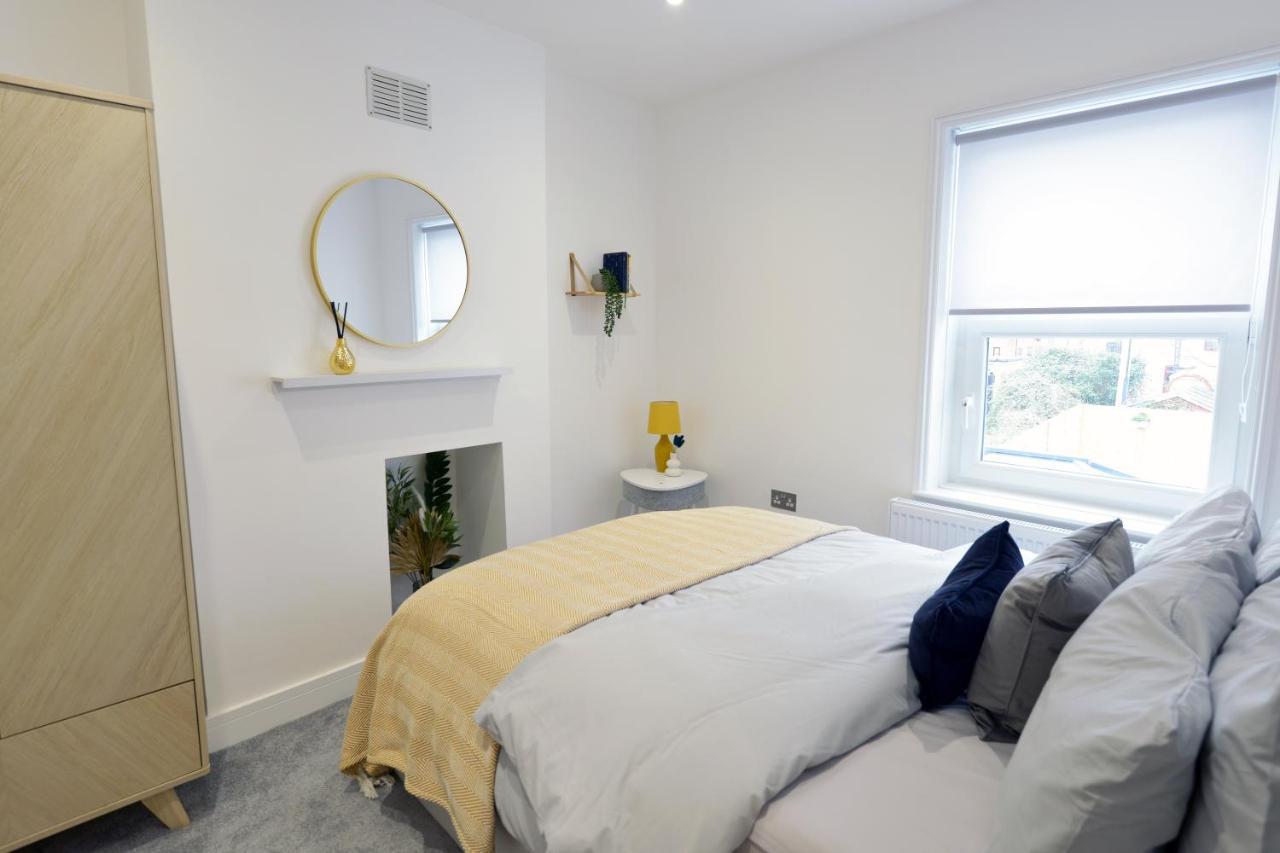 Outstanding Modernised 3/4 Double Bedroomed House Littlehampton Exterior foto