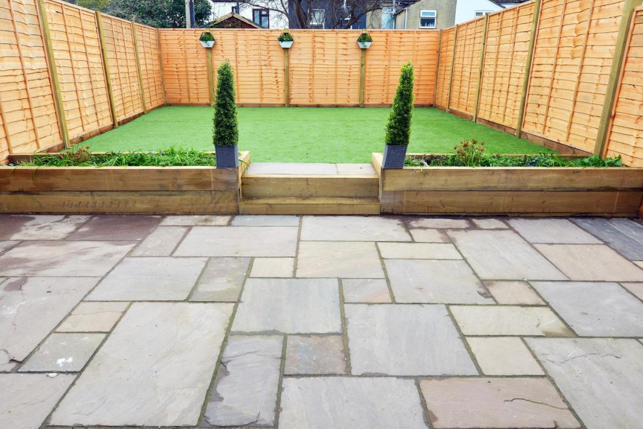 Outstanding Modernised 3/4 Double Bedroomed House Littlehampton Exterior foto